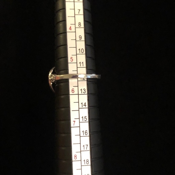 Silver White Rhinestone Ring - Picture 8 of 8